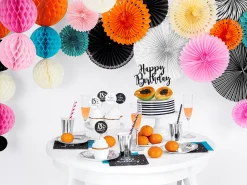 Lautasliinat>PartyDeco sp. z o.o. sp. k., ul. Kolumba 1, 70-035 Szczecin, www.partydeco.com Happy Birthday musta suuri lautasliina 20 kpl/pkt