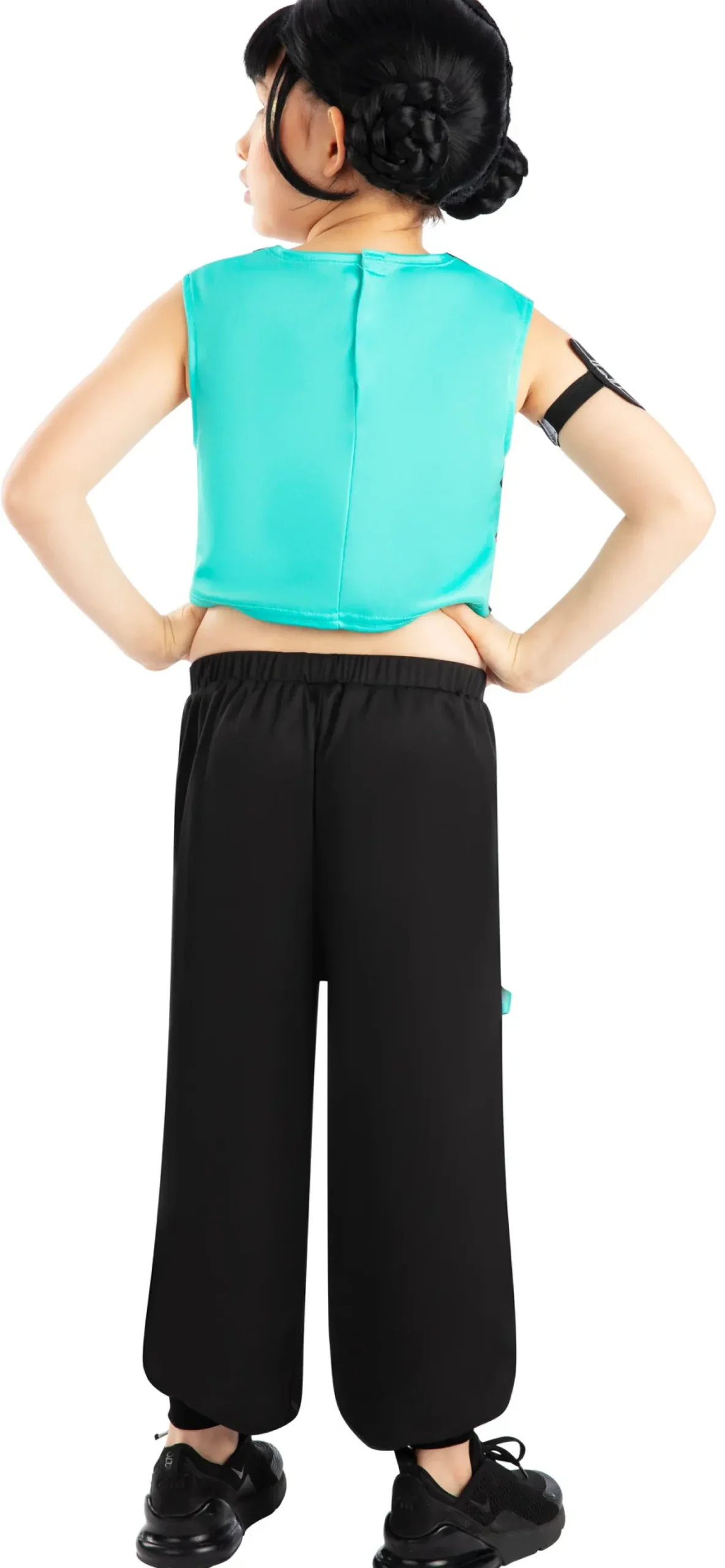 Lasten Naamiaisasut>Rubies Netherlands b.v., Heldenseweg 25A, 6086 PD Neer, www.rubies.com K-Pop Demon Hunters Zoey asu 134-140 cm
