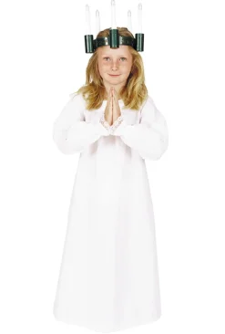 Joulu|Lasten Naamiaisasut>Butterick's Leco AB, Sune Sågares Väg 4, 31038 SIMLÅNGSDALEN, www.buttericks.se Lucia lasten naamiaisasu