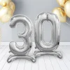 Numerofoliopallot|Erikoisilmapallot>GoDan S.A., ul. Atlasowa 17, 02-437 Warszawa, www.godan.pl Numerofolio 0 jalustalla hopeanvärinen 74 cm