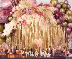 Muut Ripustettavat Koristeet|Lamee- Ja Oviverhot>PartyDeco sp. z o.o. sp. k., ul. Kolumba 1, 70-035 Szczecin, www.partydeco.com Oviverho lamee matta kullanvärinen 90 cm x 250 cm