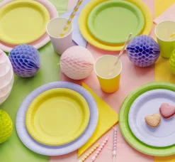 Pääsiäinen|Lautaset>PartyDeco sp. z o.o. sp. k., ul. Kolumba 1, 70-035 Szczecin, www.partydeco.com Pieni pahvilautanen keltainen, 18 cm 6 kpl/pkt